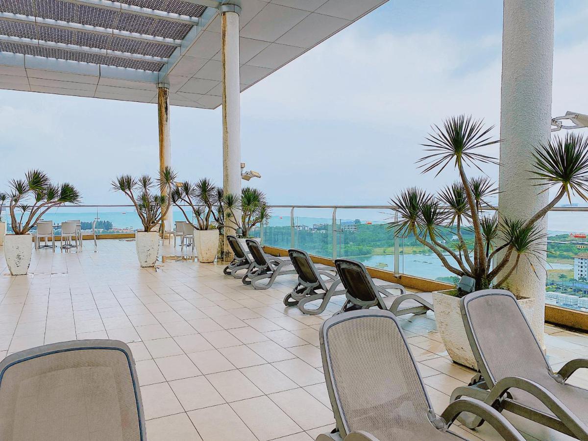 Straits Suite By C Homestay Malacca Екстер'єр фото