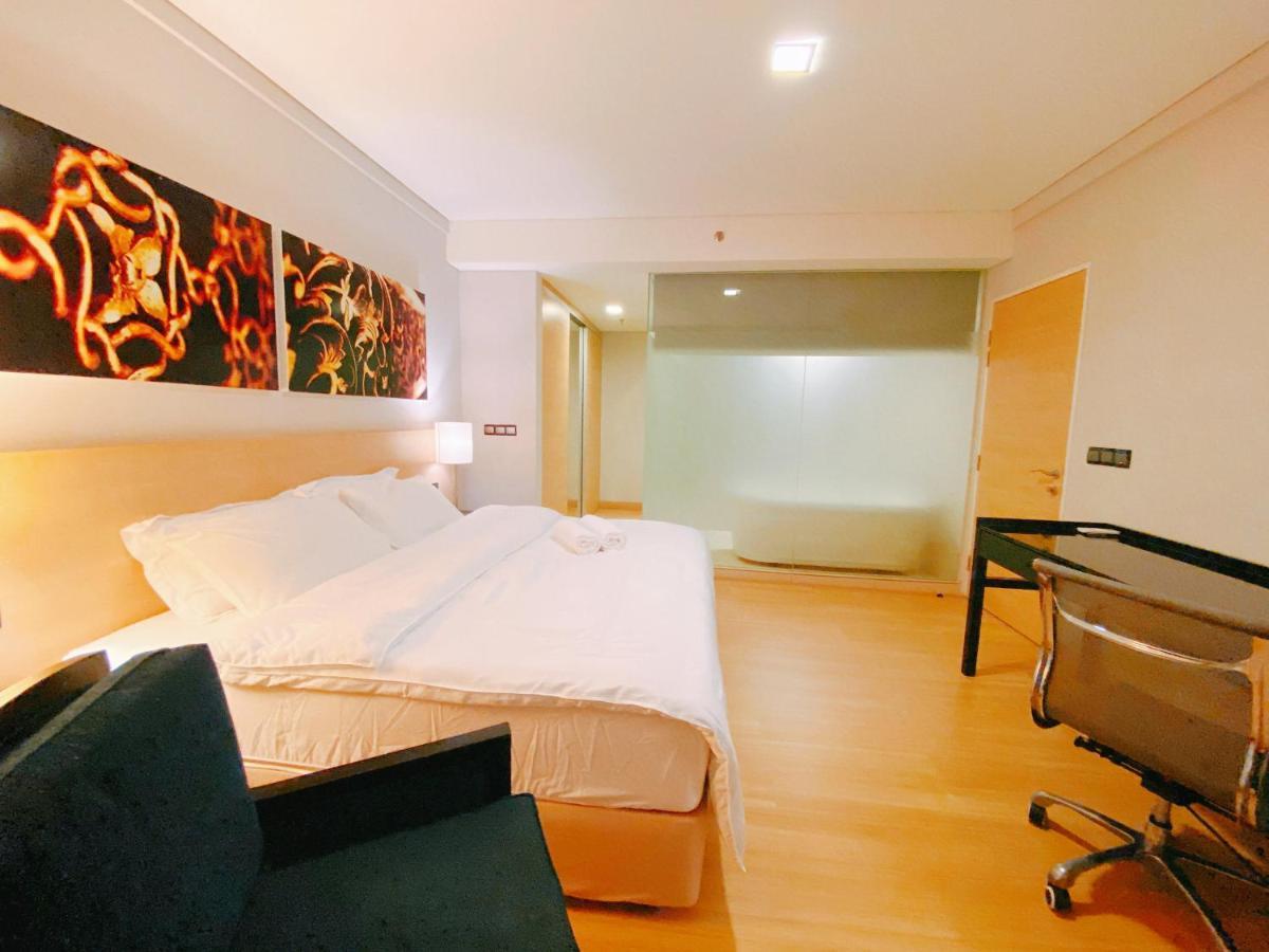 Straits Suite By C Homestay Malacca Екстер'єр фото