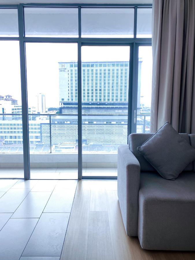 Straits Suite By C Homestay Malacca Екстер'єр фото