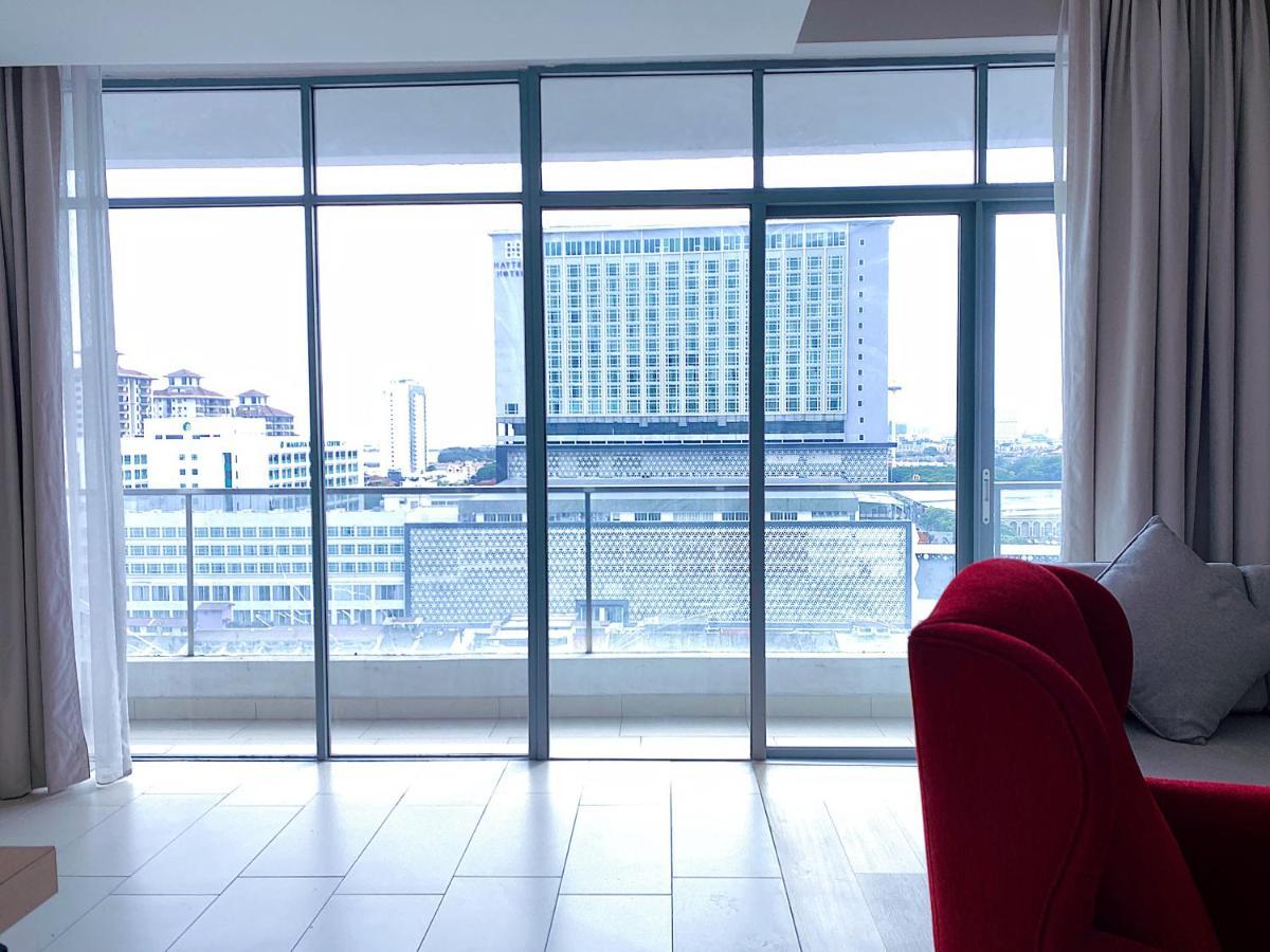 Straits Suite By C Homestay Malacca Екстер'єр фото