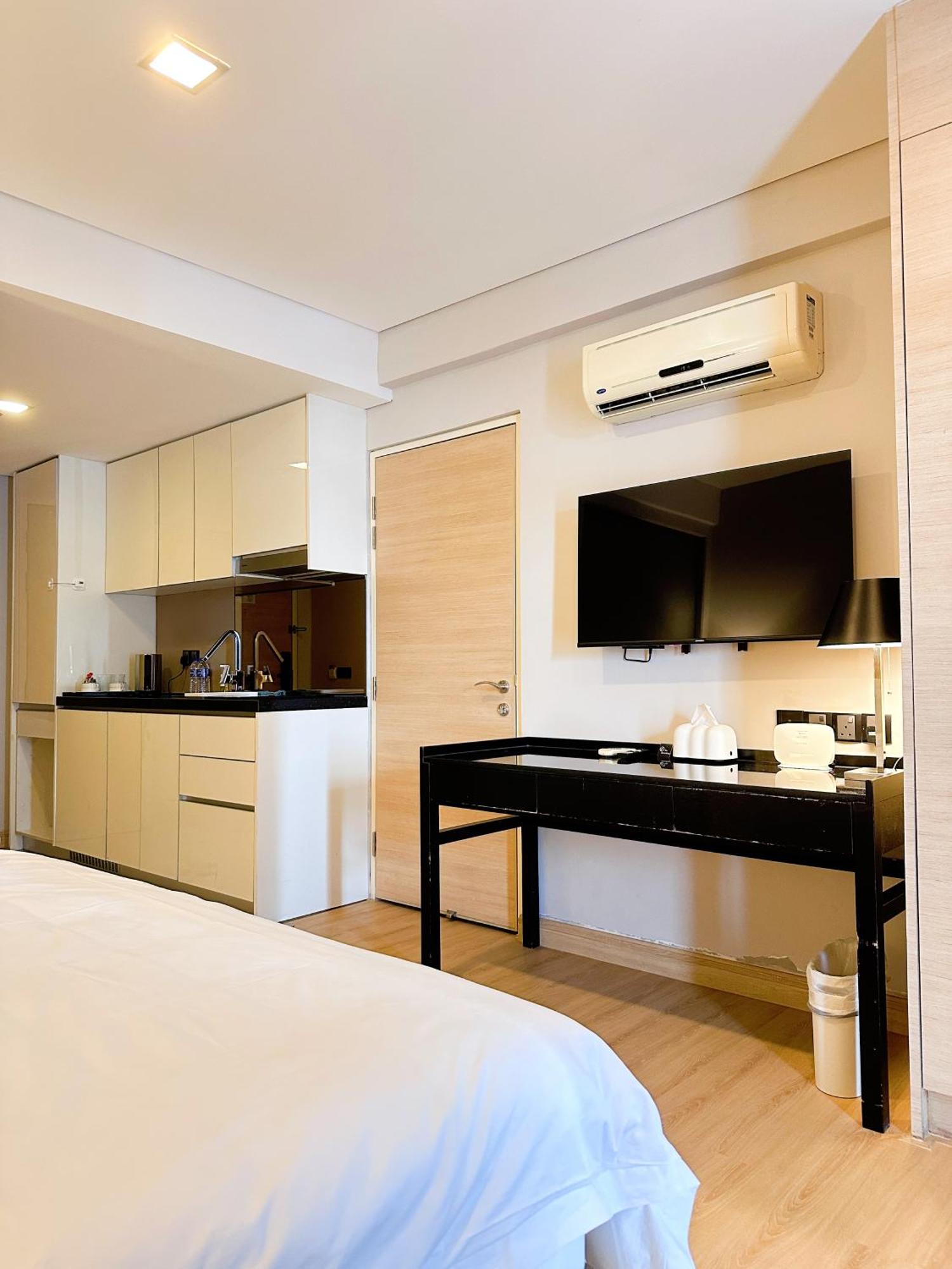 Straits Suite By C Homestay Malacca Екстер'єр фото