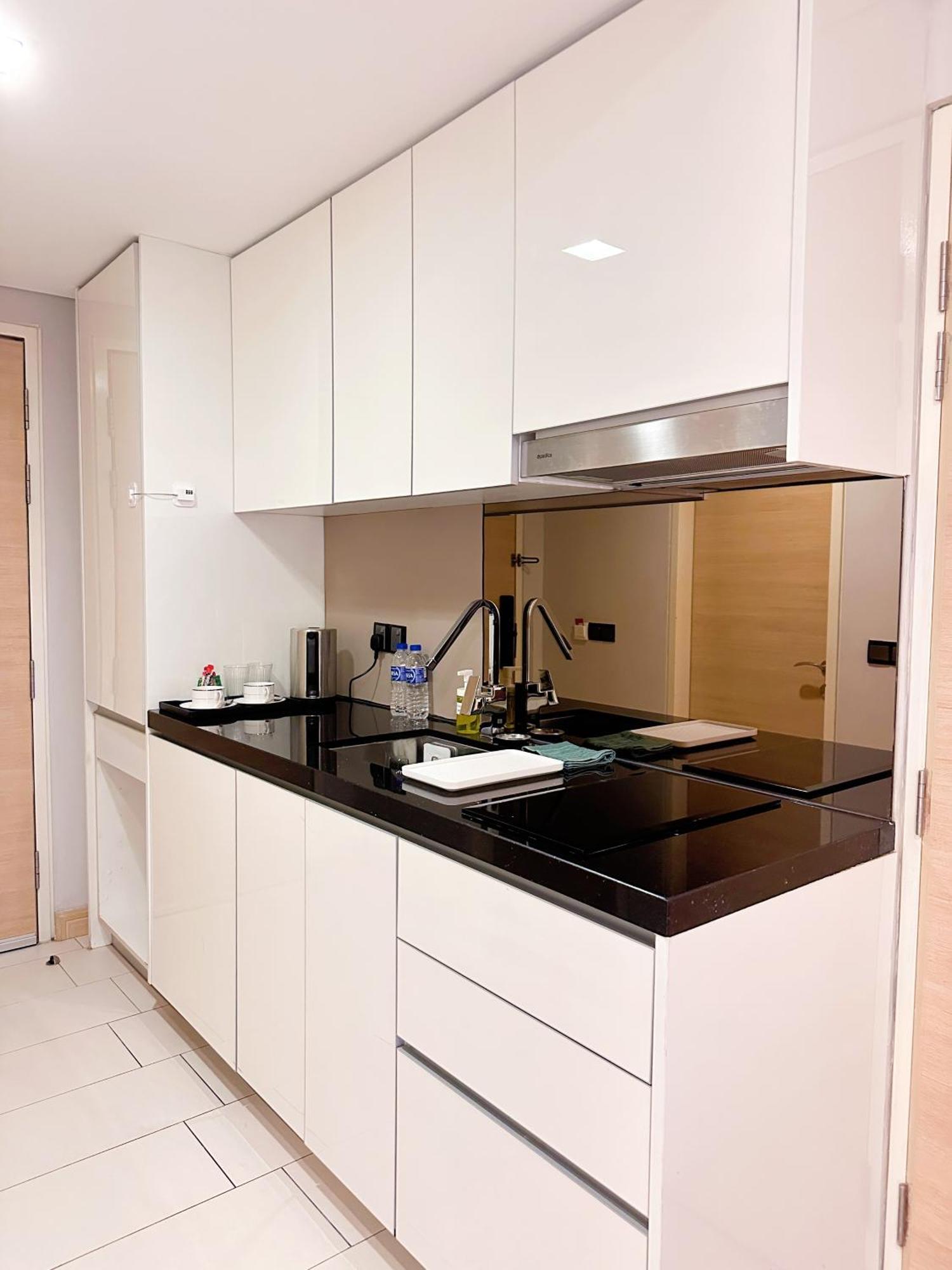 Straits Suite By C Homestay Malacca Екстер'єр фото